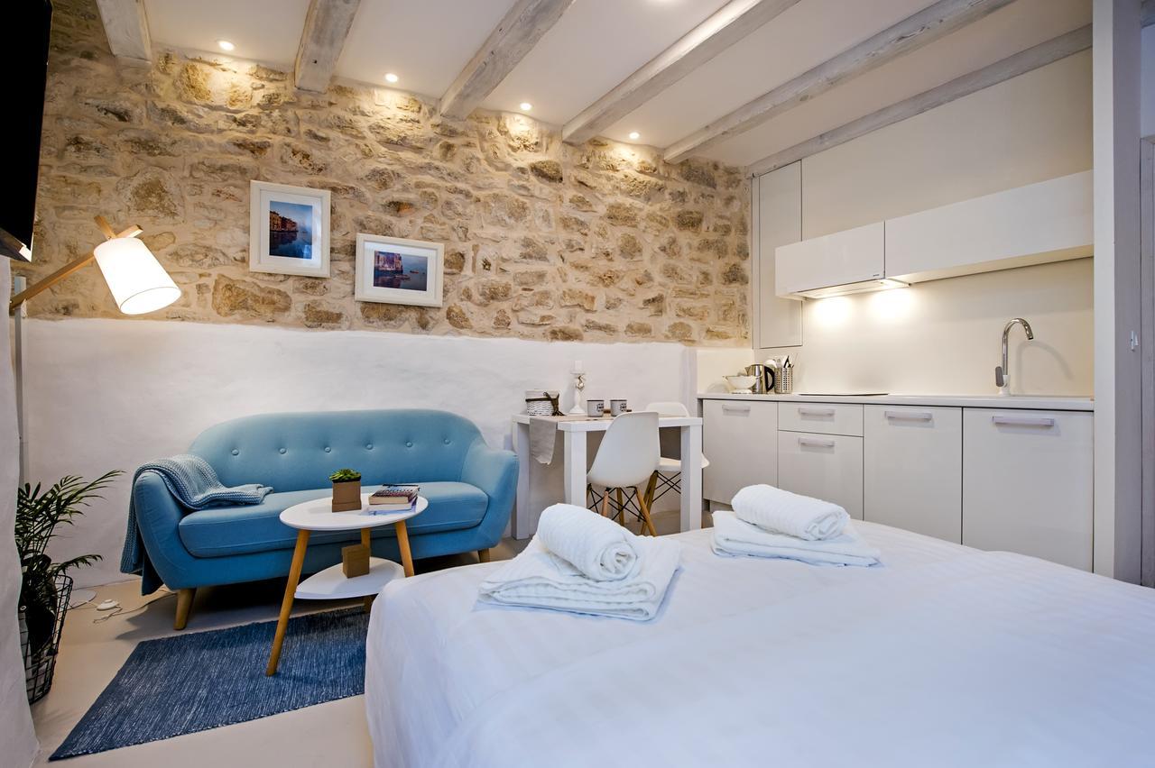 Luna Rooms And Studios Rovinj Exterior foto